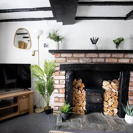Leaf Tree Cottage - Cosy Cottage Based In The North Of The Lakes Workington Exterior photo